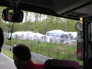 �Ηj�̎��_�ł��łɃe���g���I�@