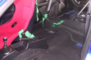 �S���������L���`