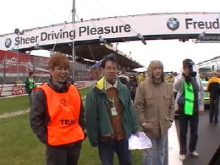 �X�^�[�g�h���C�o�Ȃ̂ɃJ�������񂷃I���ɂ������݂�ȁi�΁j