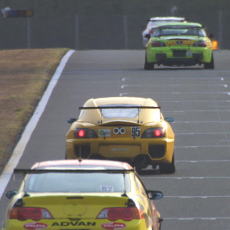 �O���s���̂������h�X�s�[�h���B���͔������f���t�@�C�C���e