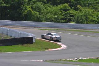 ���x�͂������[�^�C�g�ȓo��̂R�R�[�i�[�@�Ȃ�ƂX�q�ŃC���e�͂P���d�l