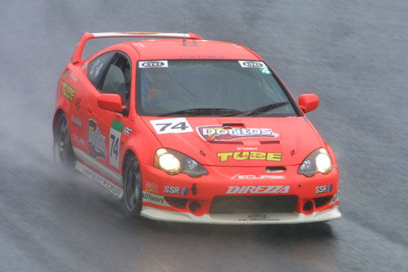 ���̃C���e�������^�����ďo�܂��B