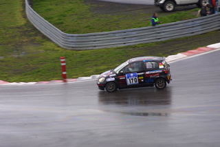 ���s�p�̂P�R�[�i�[