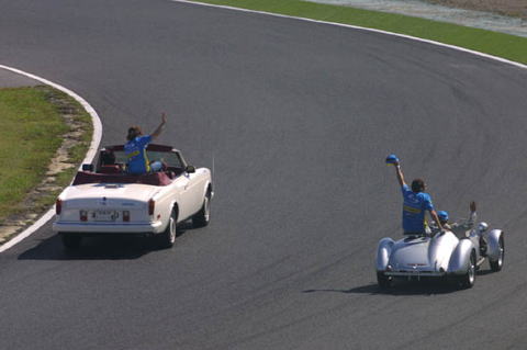 いつでも速いルノーコンビ